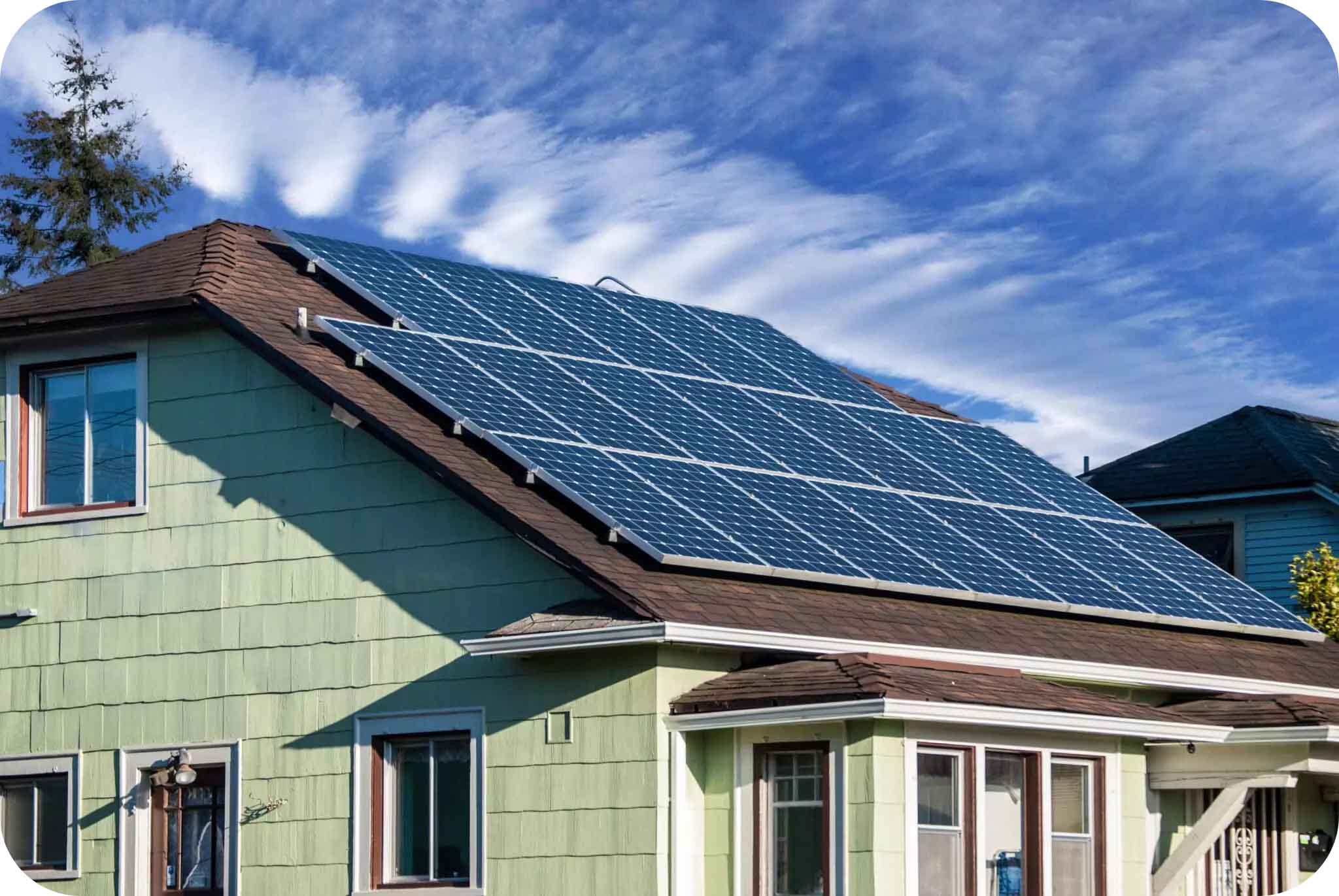 How Many Solar Batteries Are Needed To Power a House